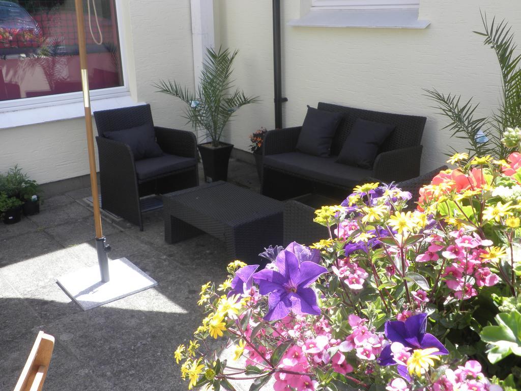 Longfrie Inn Saint Saviour Εξωτερικό φωτογραφία